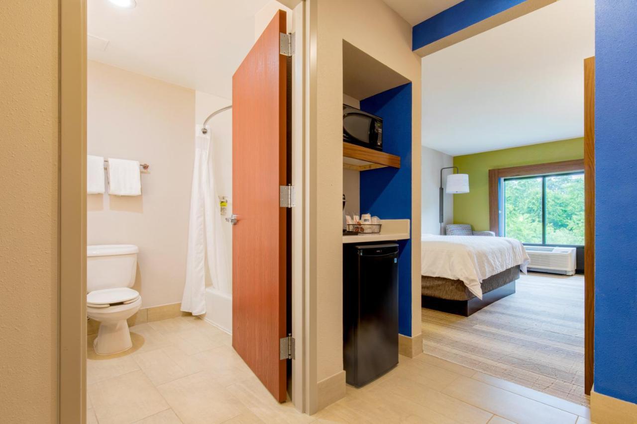 Holiday Inn Express Johnson City By Ihg Εξωτερικό φωτογραφία