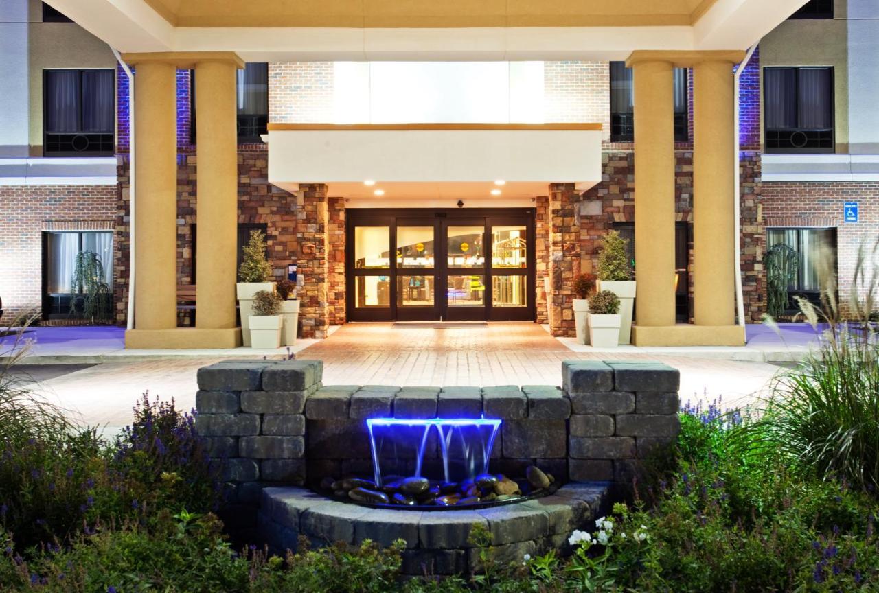 Holiday Inn Express Johnson City By Ihg Εξωτερικό φωτογραφία