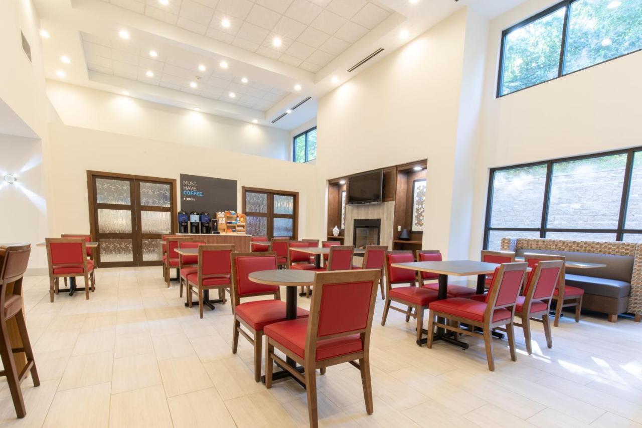 Holiday Inn Express Johnson City By Ihg Εξωτερικό φωτογραφία